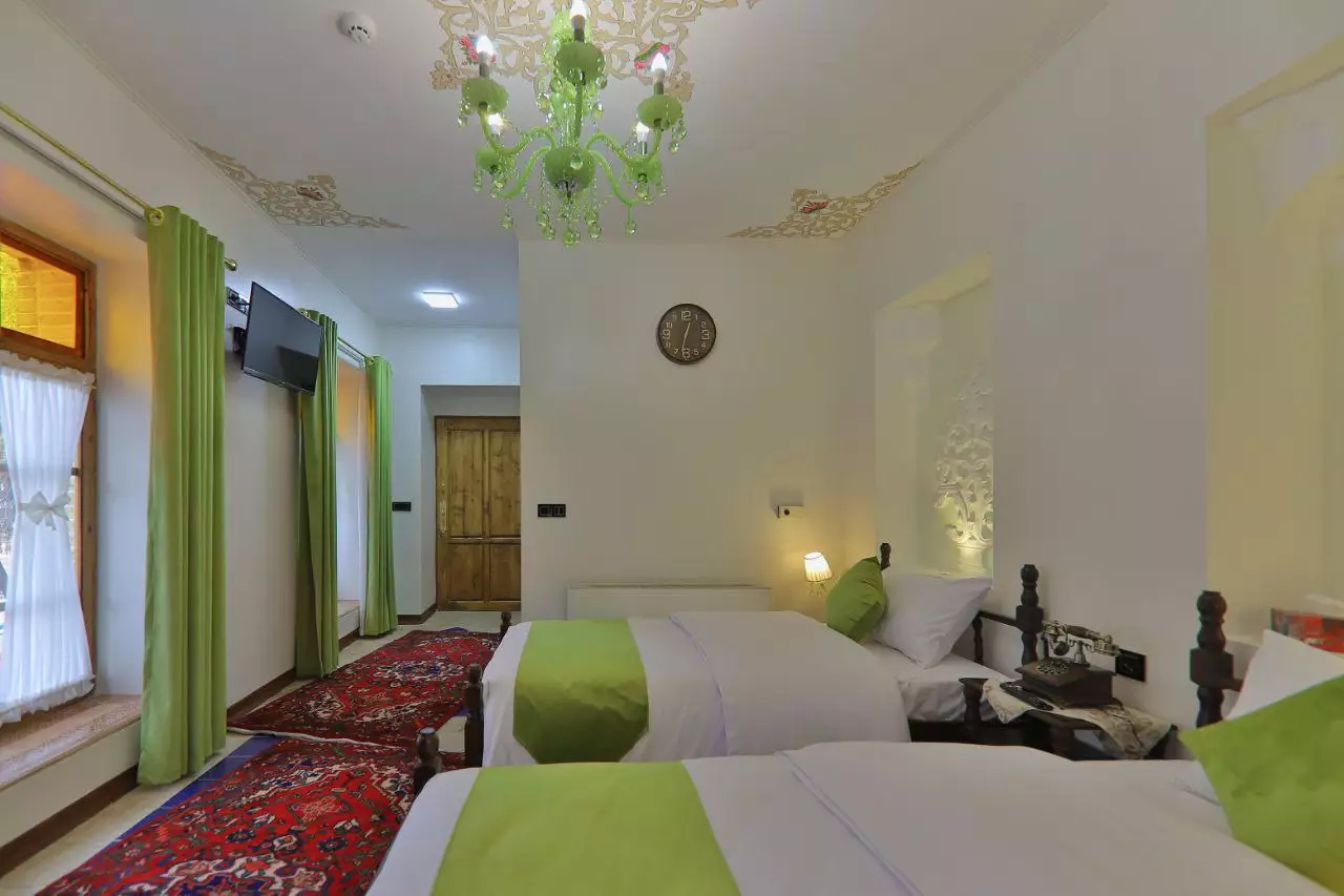 Alibaba https://cdn.alibaba.ir/ostorage/hotel-accommodation-images/695d073d46ae9d8e6fb498e4_تویین یشم (1).webp